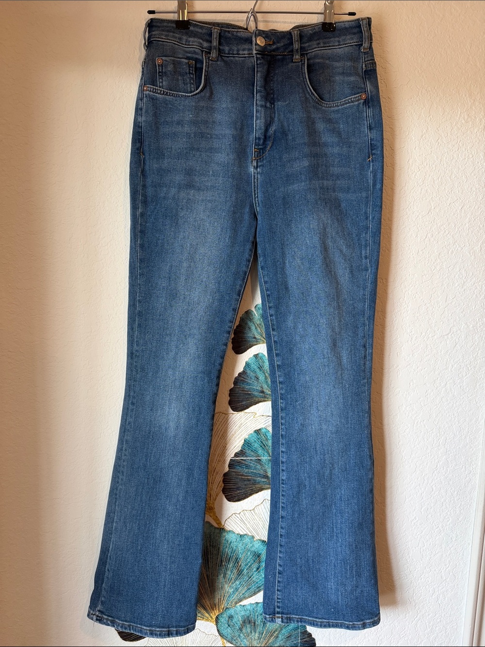 Pilcro Classic Blue Flared Wide-Leg Jeans